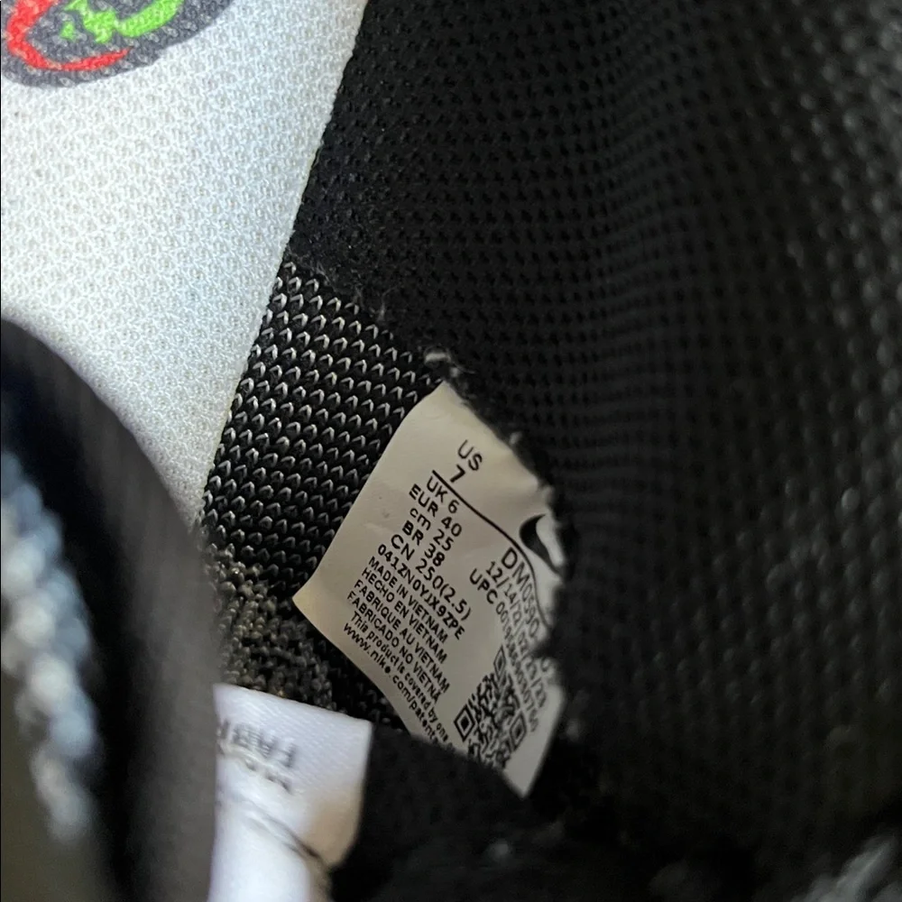 Nike Air Force 1 Fly Knit - Picture 6 of 8
